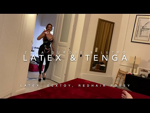 ❤️ Sorellastra dai capelli rossi in costume di latex scopata dal fratellastro ❤️ Video di sessoal it.onetubes.top ❌