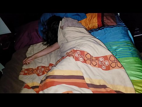 ❤️ Figliastro che rimprovera la sua giovane matrigna mentre lei dorme ❤️ Video di sessoal it.onetubes.top ❌